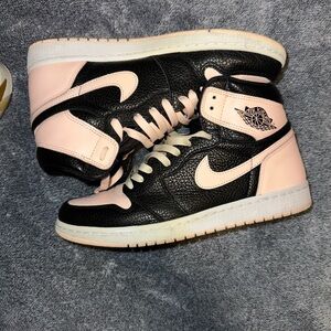 Jordan 1s Crimson Tint